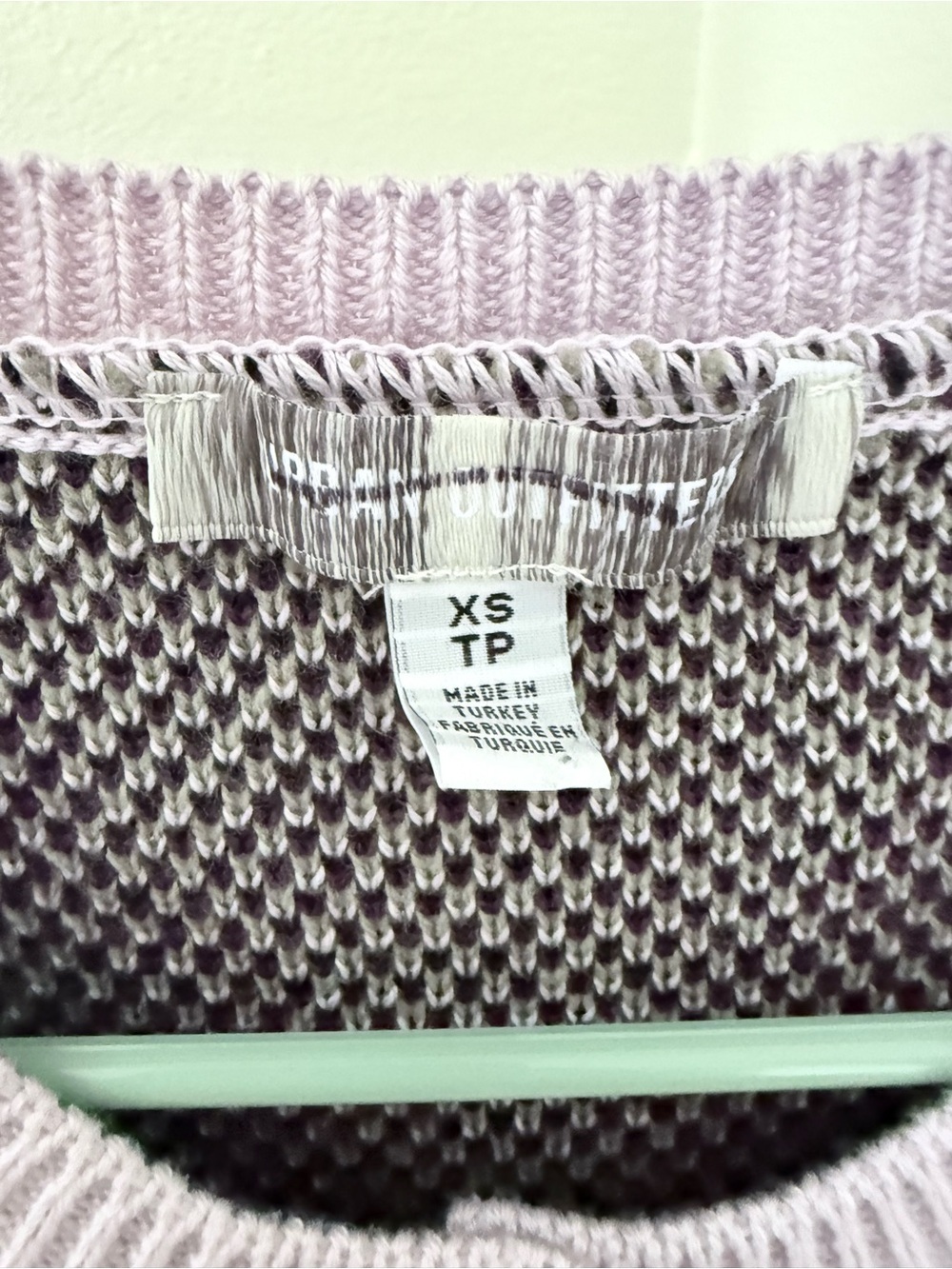 Urban Outfitters Santorini Buttoned Sweater Vest - Picture 4 of 7
